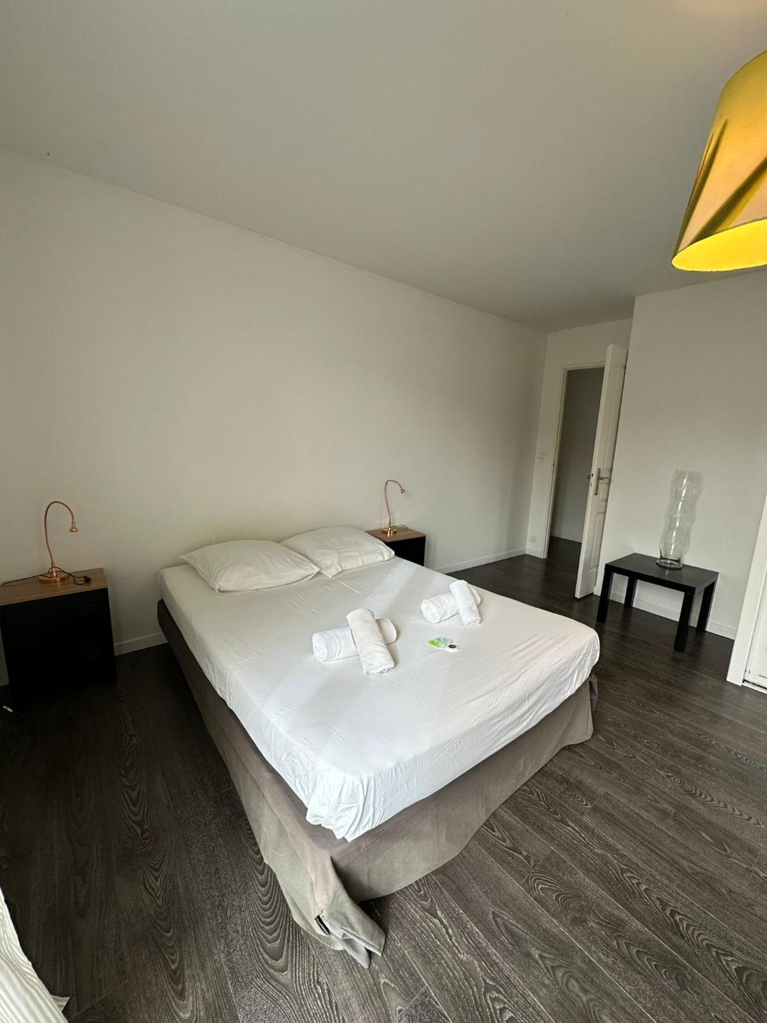 Villa Constance 3 Antibes - Spacieux Logement En Dernier Etage מראה חיצוני תמונה