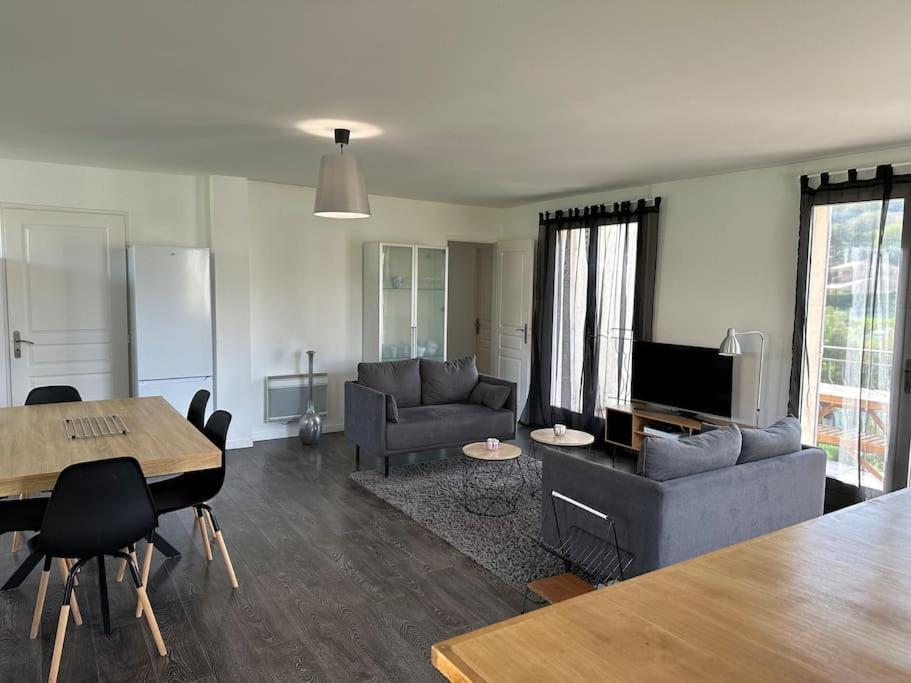 Villa Constance 3 Antibes - Spacieux Logement En Dernier Etage מראה חיצוני תמונה