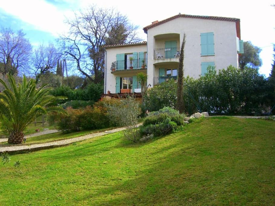 Villa Constance 3 Antibes - Spacieux Logement En Dernier Etage מראה חיצוני תמונה